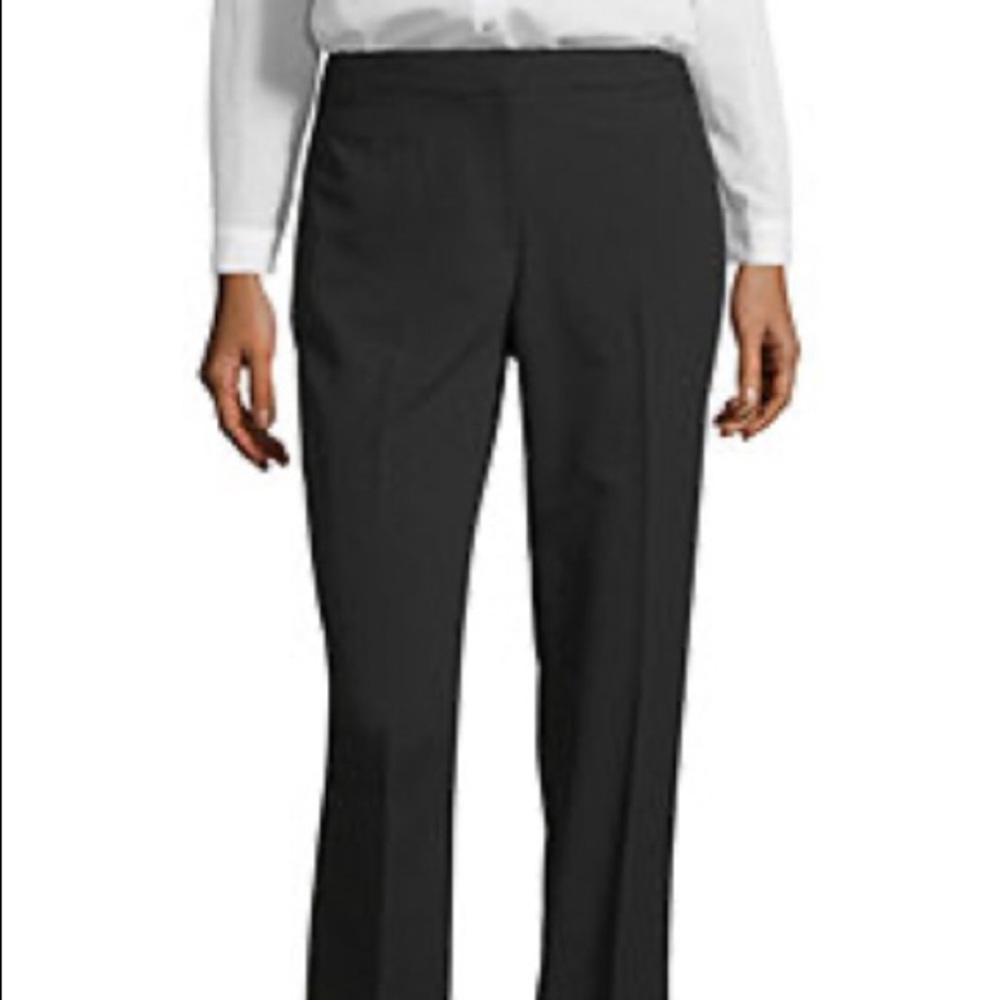 Liz Claiborne Career Audra Classic size 10
